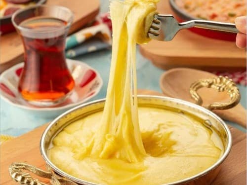 Tereyağlı Muhlama (Kuymak)